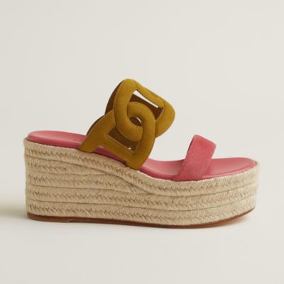 242111Z CO_side_wm_4?size=3000